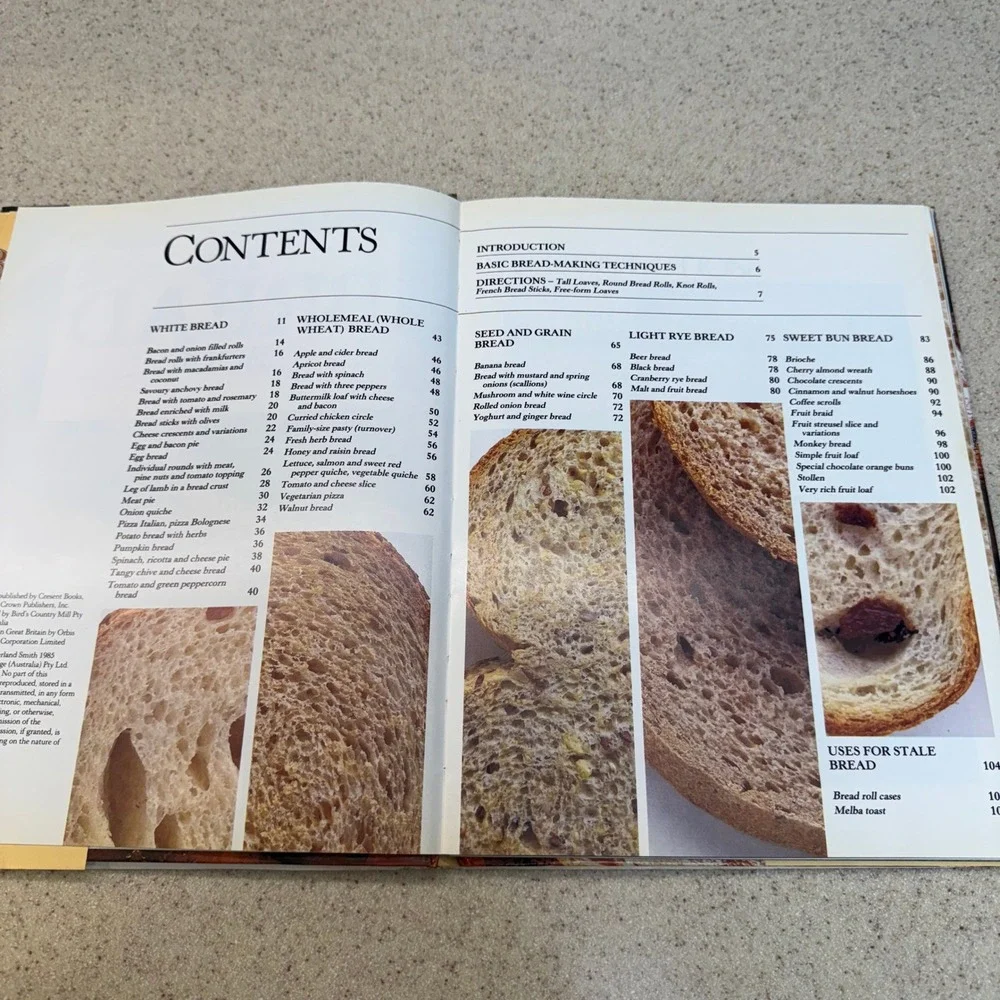 The Bread Book Beverley Sutherland‎ Smith 1986 Hardcover Cookbook Crescent Books